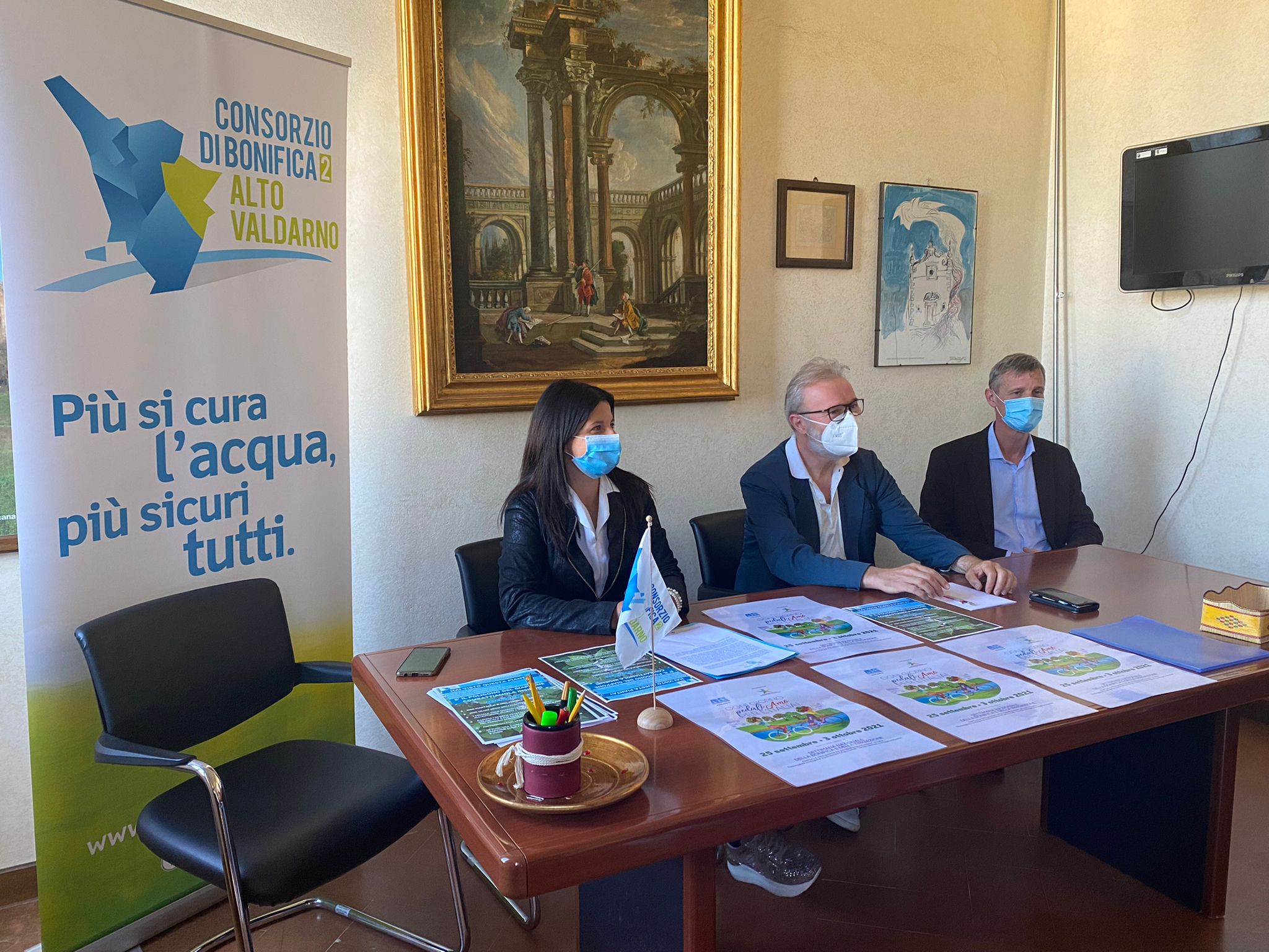 TUTTI INSIEME  CONTRO LE PIANTE “ALIENE” Debutta la campagna di sensibilizzazione promossa dal Consorzio di Bonifica 2 Alto Valdarno e dall’Unione dei Comuni del Pratomagno per frenare l’avanzata del Poligono del Giappone