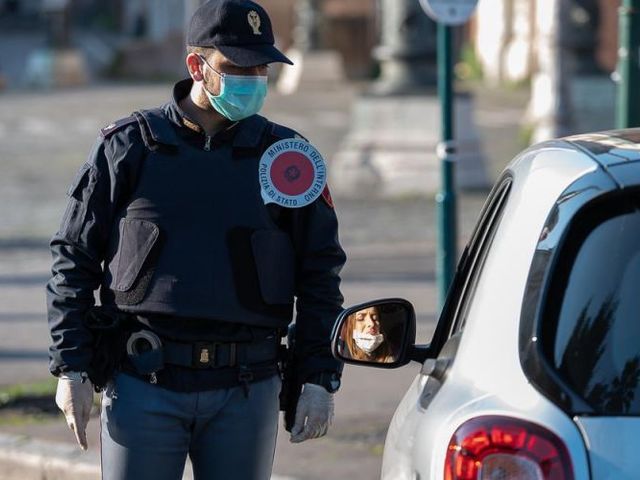 Covid-19, nuova ordinanza su spostamenti