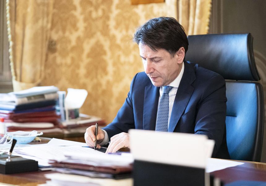 Coronavirus, firmato il nuovo DPCM 11 giugno 2020