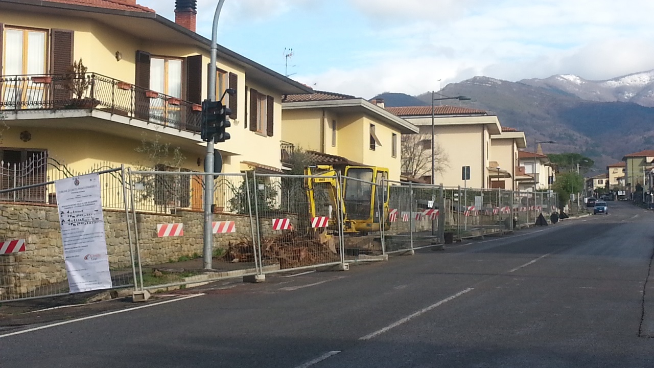 Pian di Scò: partiti i lavori per il completamento di Viale A. De Gasperi
