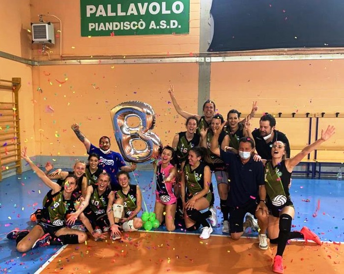 Risultato storico per la pallavolo Piandiscò: promozione in B2 per le nostre atlete