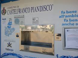 Bevi l’acqua dal fontanello!!